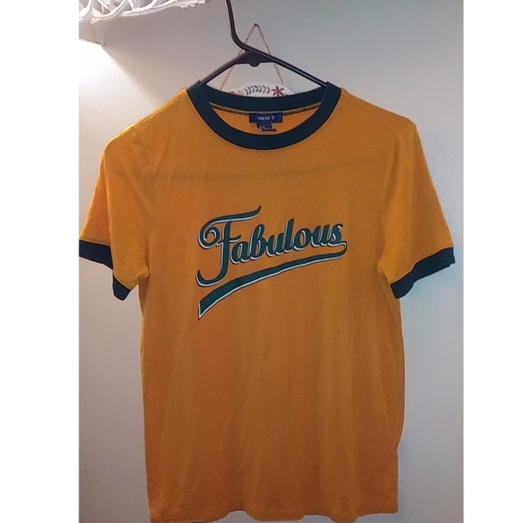 Forever 21 Tops - T-shirt